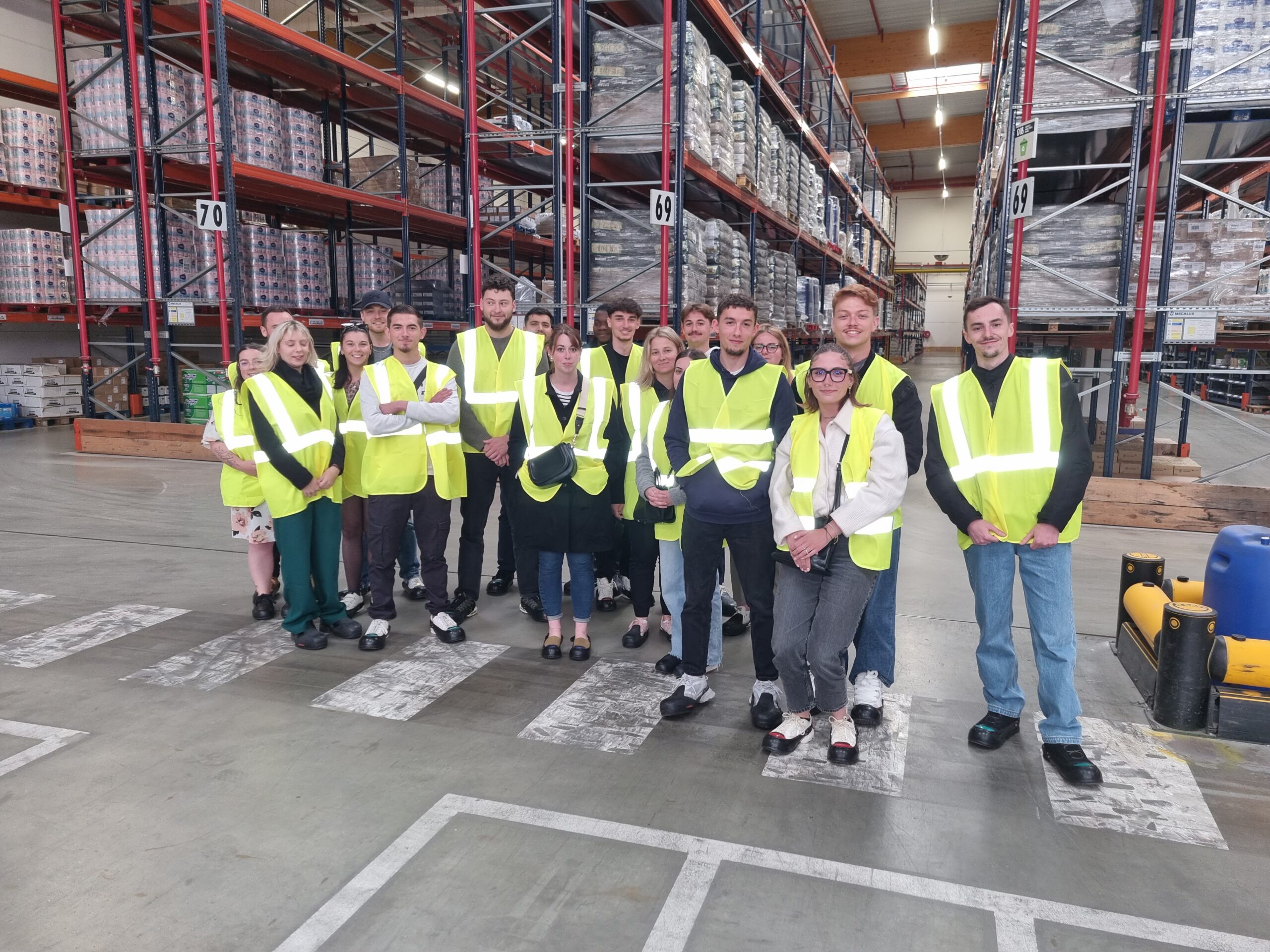 Visite pédagogique à la base logistique Intermarché de Bourges.